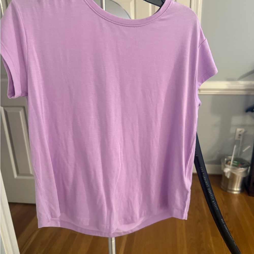 Athleta Lilac Short Sleeve Tee